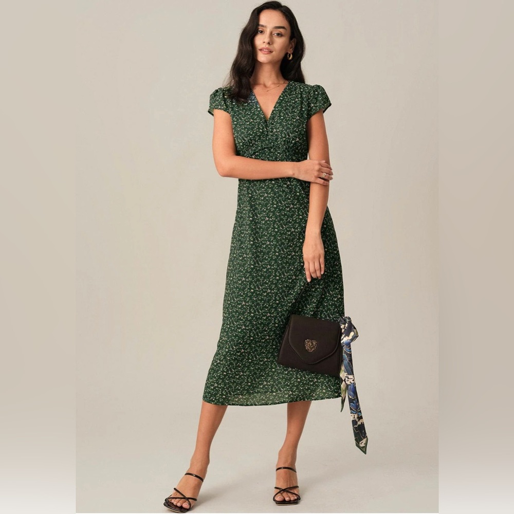 Rihoas V Neck Frill Trim Midi Dress